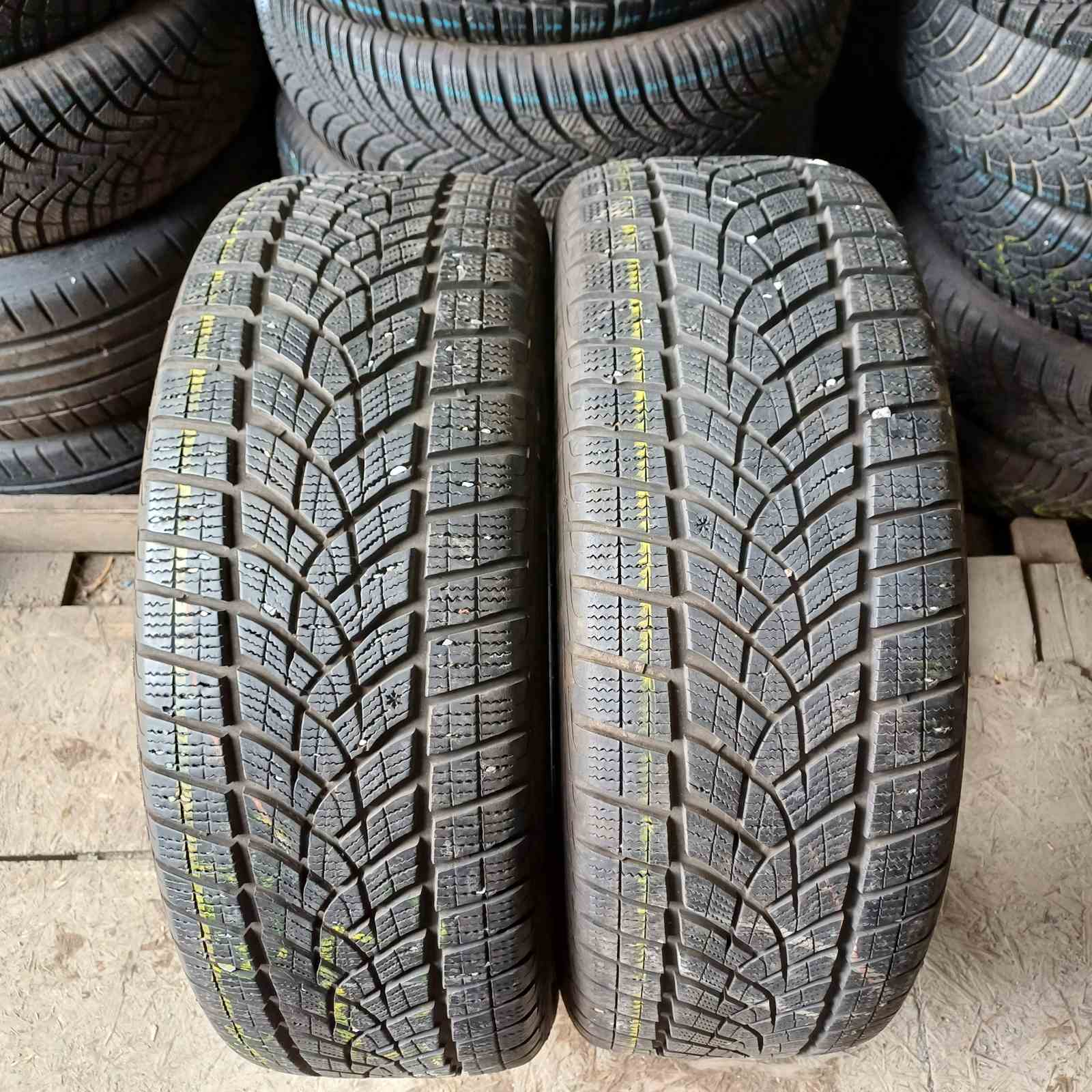 Goodyear UltraGrip Performance+ 225/55R18